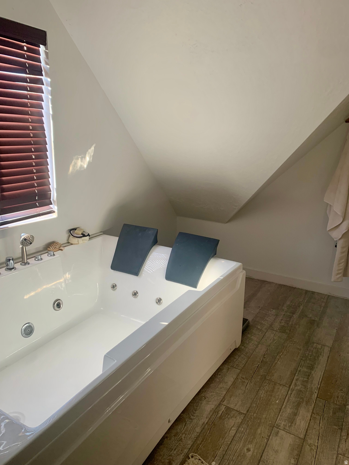 SKYLINE MOUNTAIN RESORT - Residential