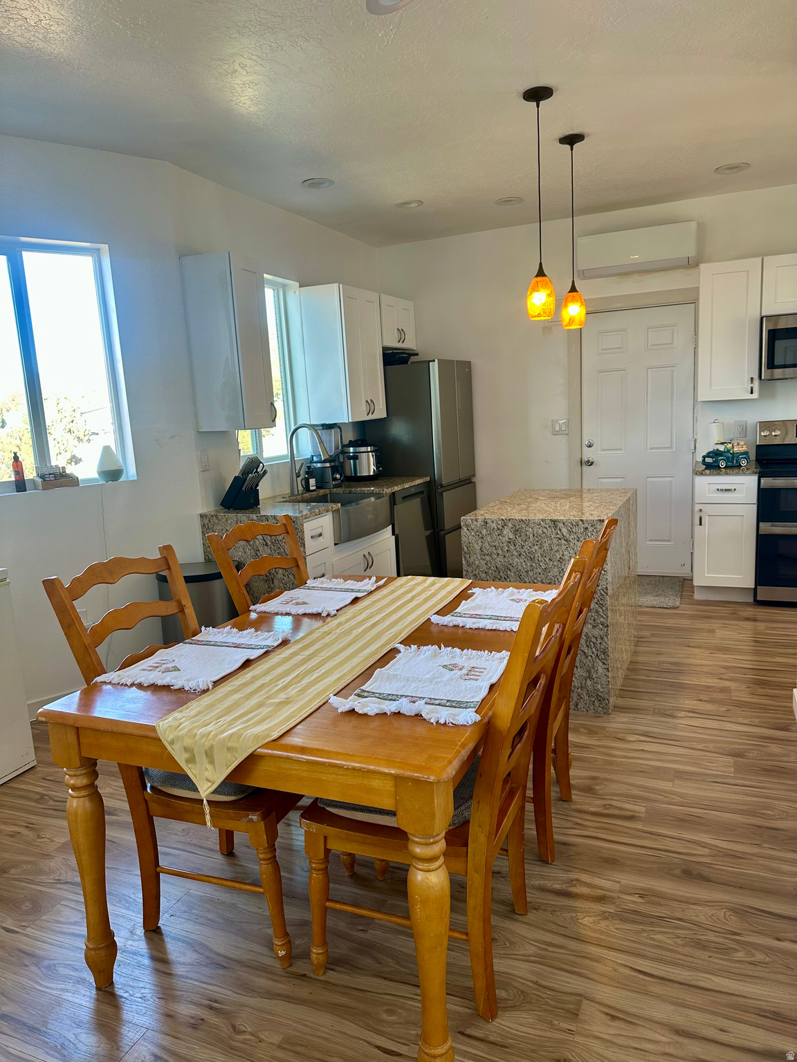 SKYLINE MOUNTAIN RESORT - Residential