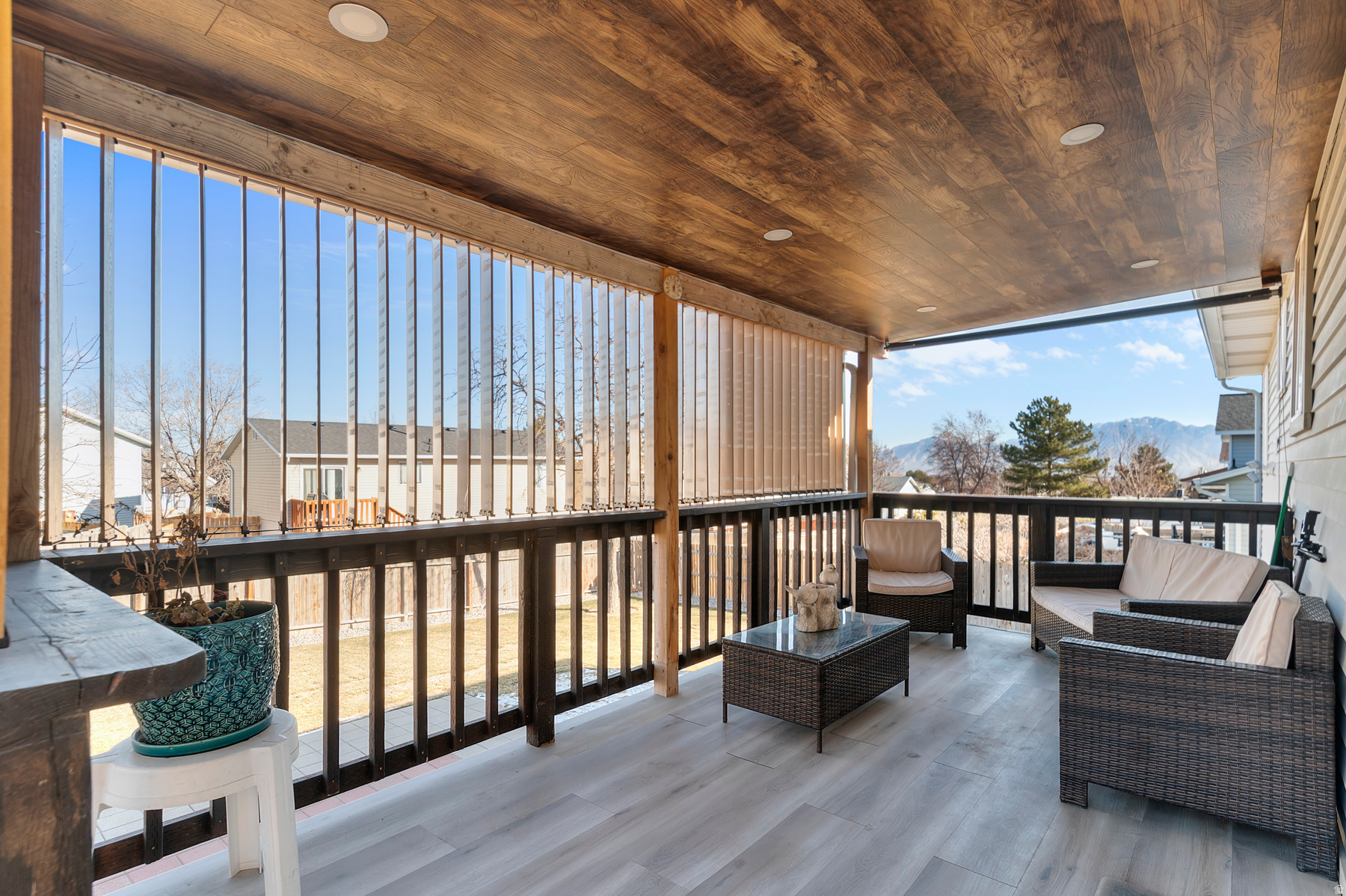 OQUIRRH SHADOWS #5 - Residential