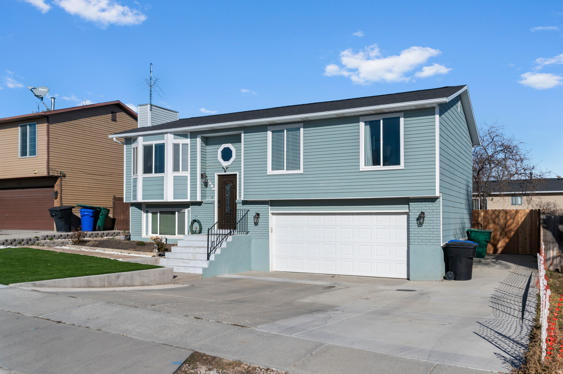 OQUIRRH SHADOWS #5 - Residential