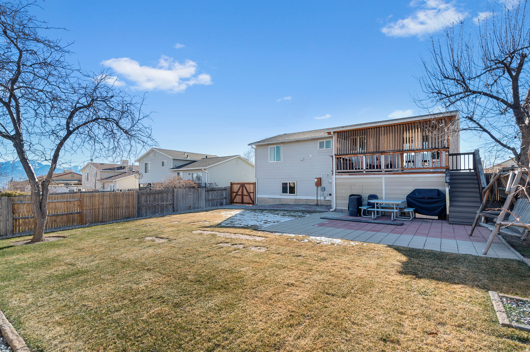 OQUIRRH SHADOWS #5 - Residential