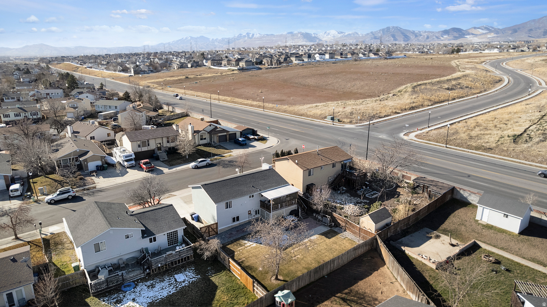 OQUIRRH SHADOWS #5 - Residential
