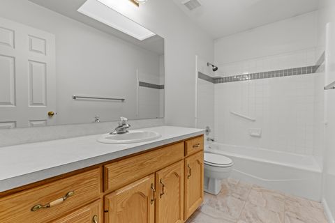 Tiny photo for 904 E 5650 S, South Ogden, UT 84405 (MLS # 2134755)