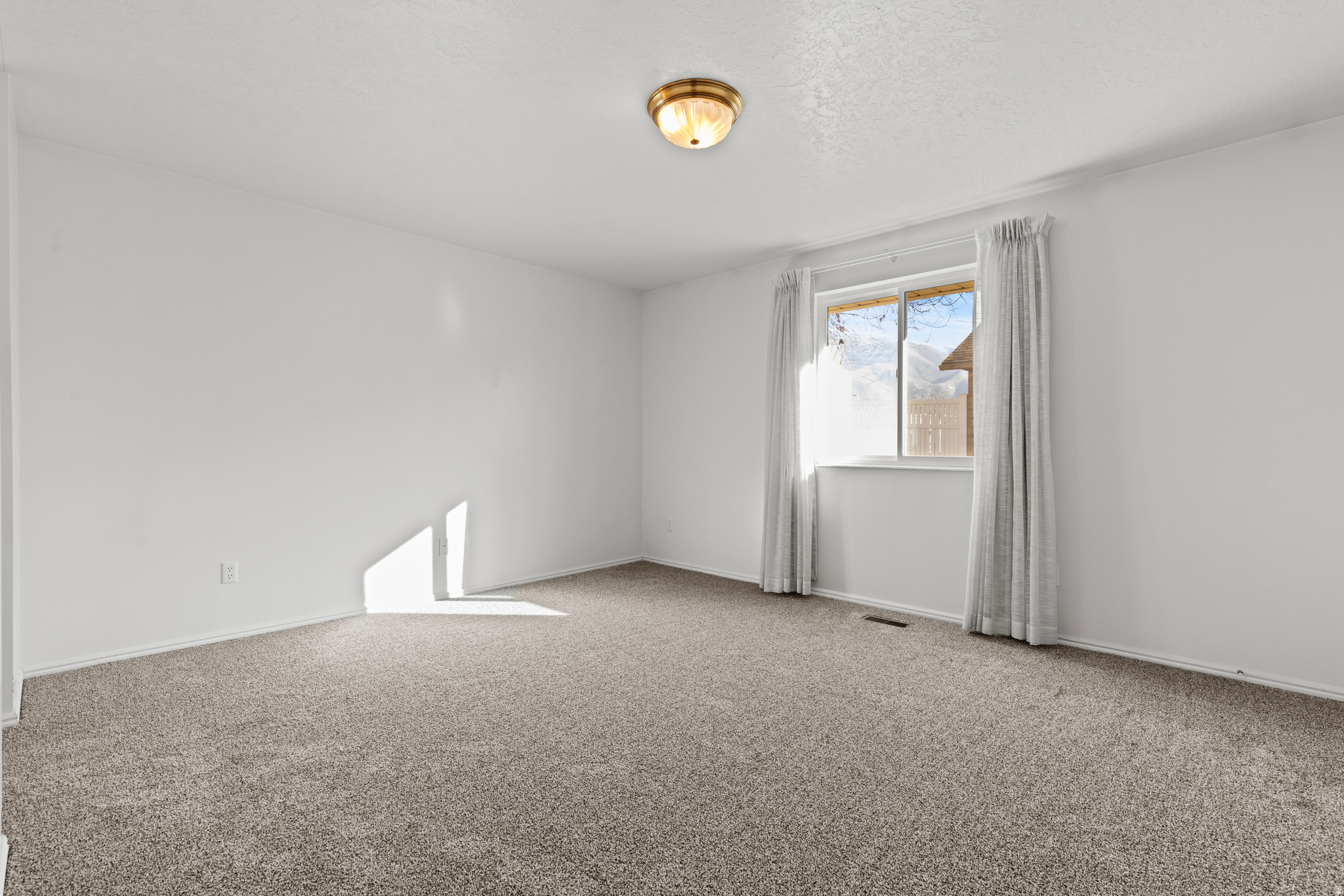 HERITAGE HEIGHTS - Residential