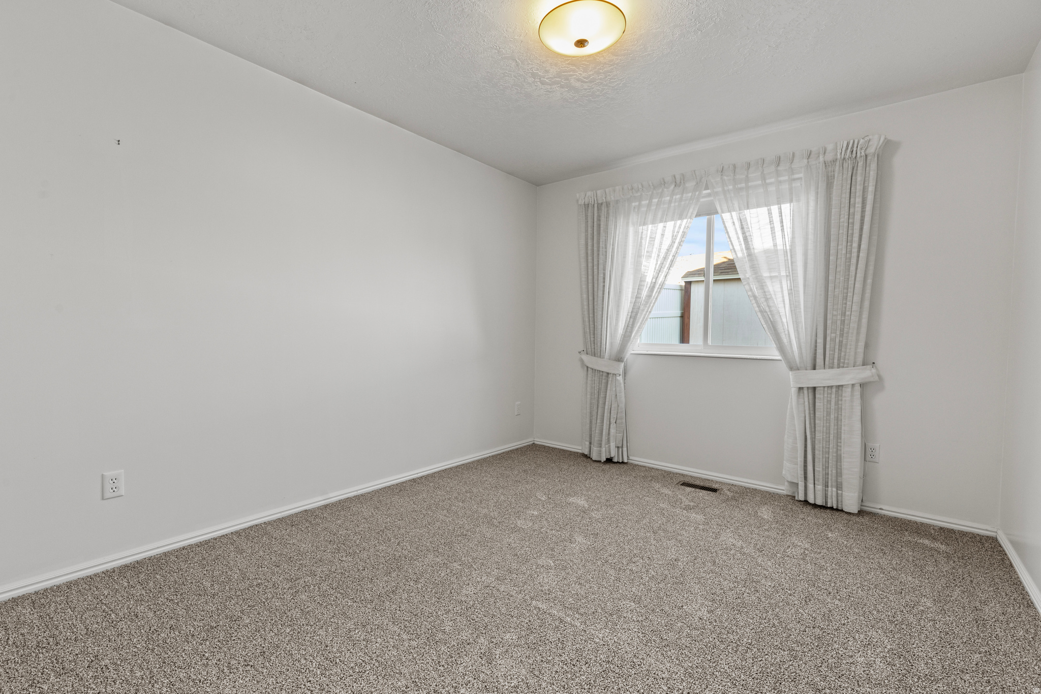 HERITAGE HEIGHTS - Residential