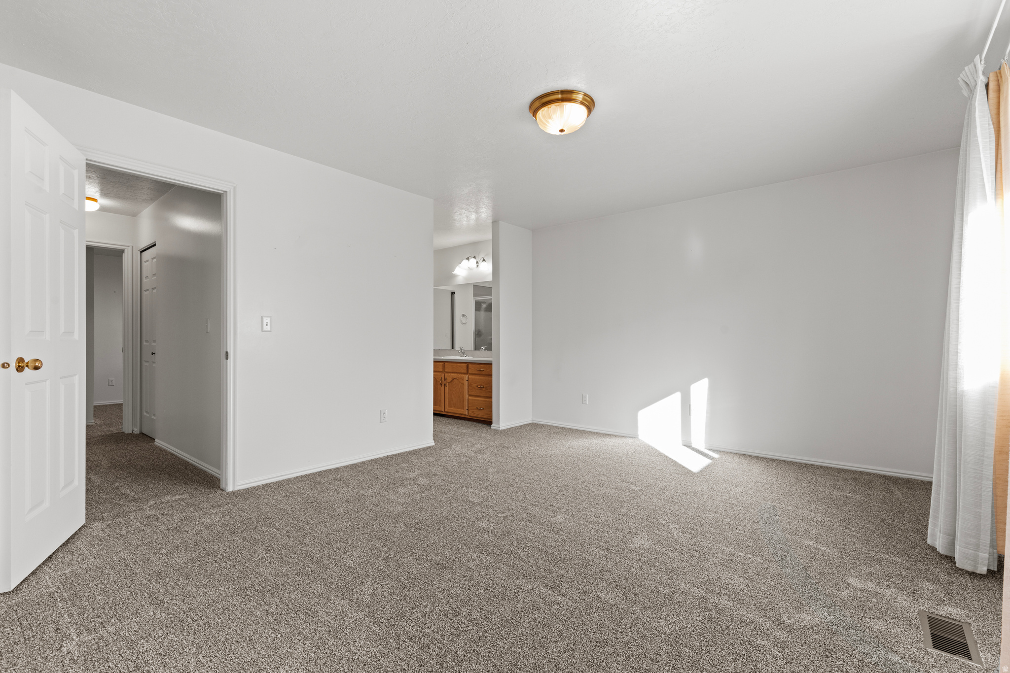 HERITAGE HEIGHTS - Residential