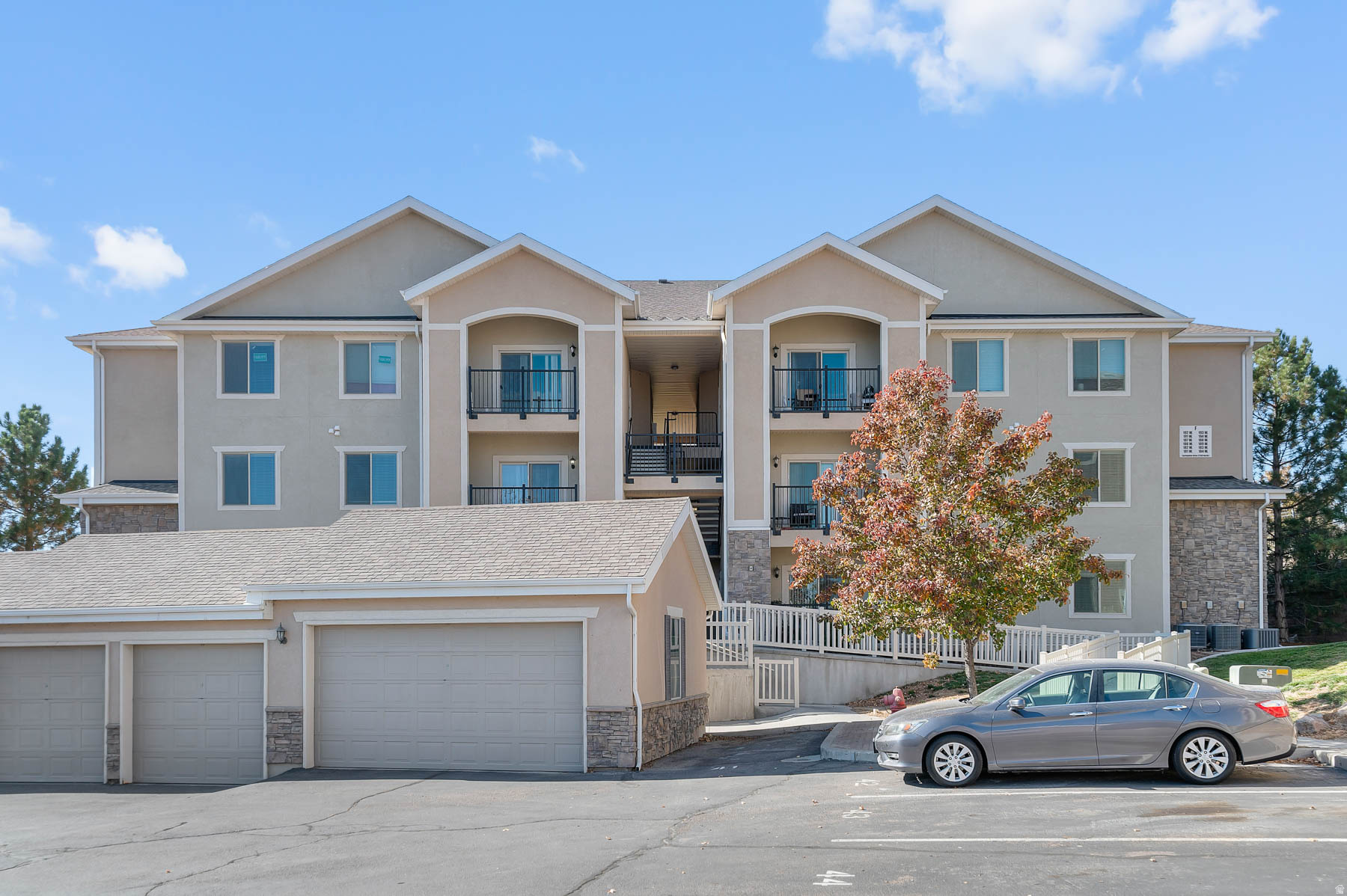 HARVEST HILL - Residential