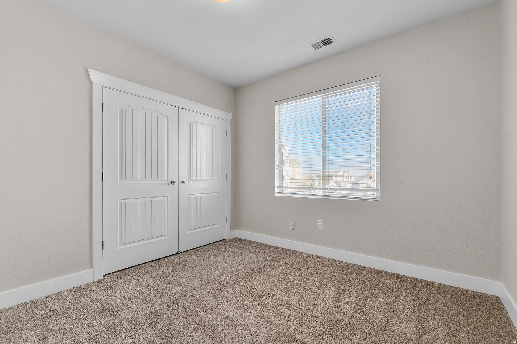 HARVEST HILL - Residential