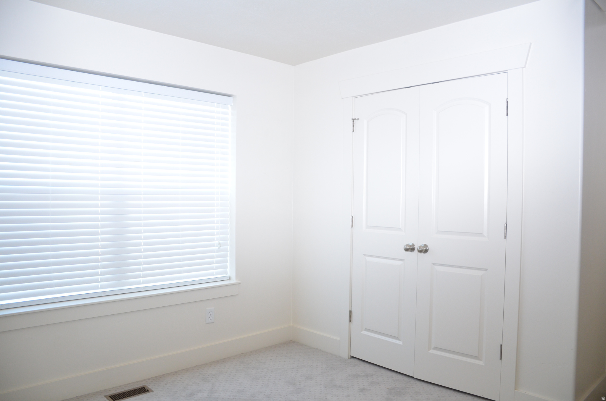 ASHBURY COURT - Residential