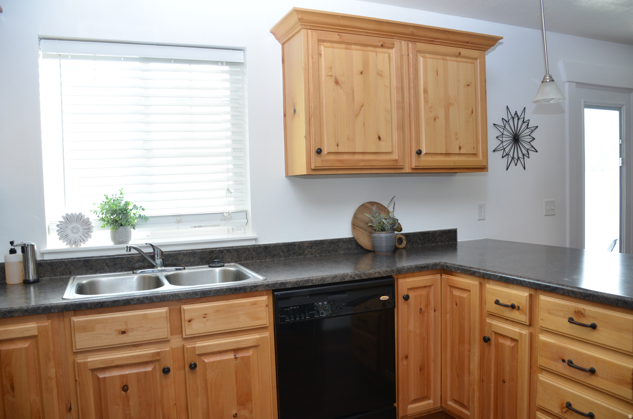 ASHBURY COURT - Residential