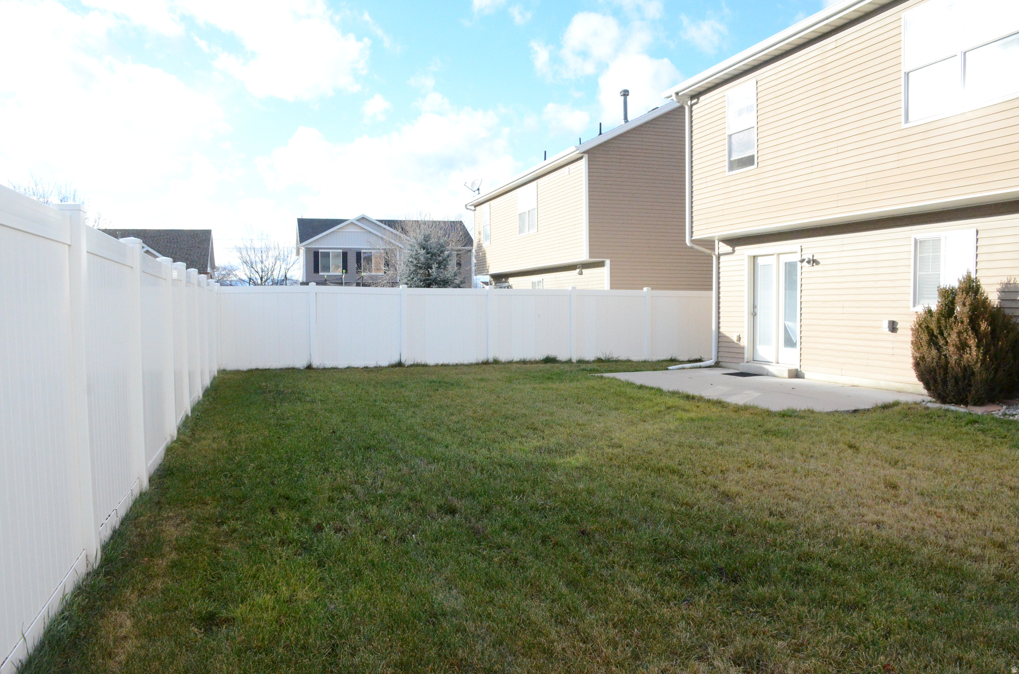 ASHBURY COURT - Residential