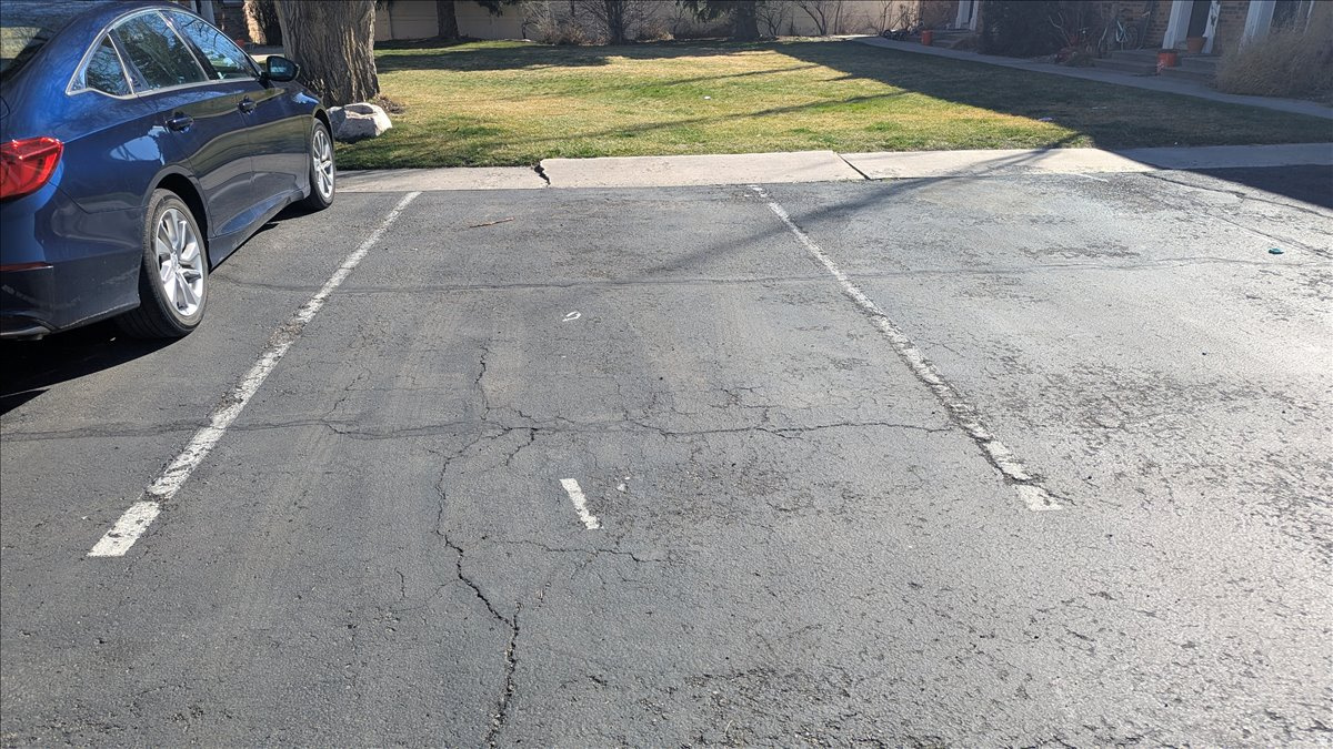 COLONIAL GARDENS - Residential