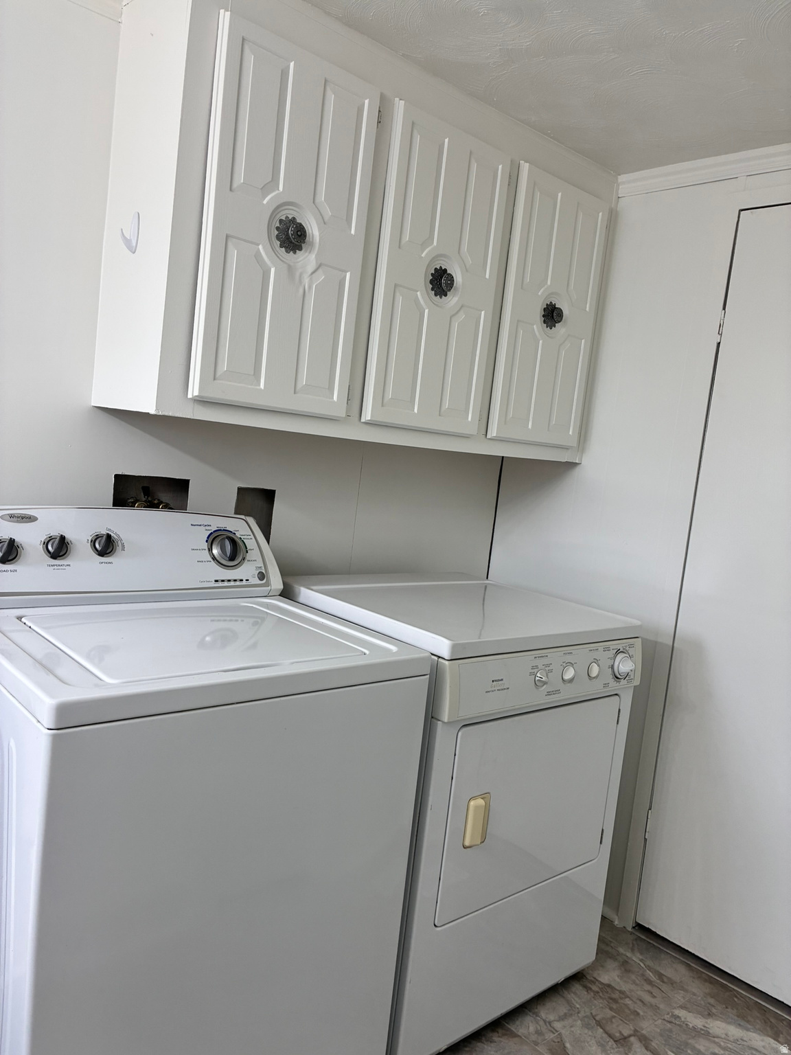 WINCHESTER ESTATES - Residential