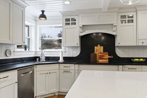 Tiny photo for 4496 COTTONWOOD DR, Pleasant View, UT 84414 (MLS # 2133909)