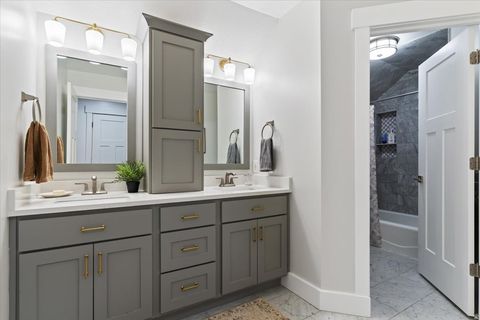 Tiny photo for 4496 COTTONWOOD DR, Pleasant View, UT 84414 (MLS # 2133909)