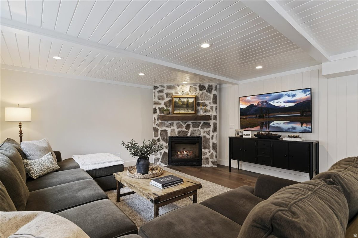 MAJESTIC HEIGHTS - Residential