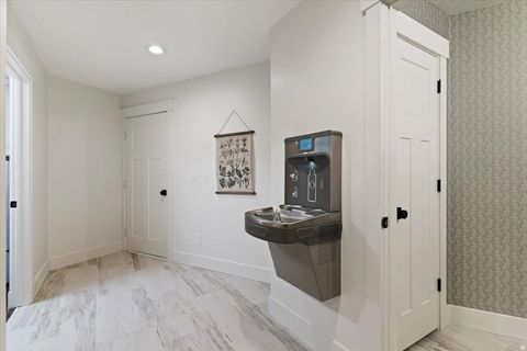 Tiny photo for 4496 COTTONWOOD DR, Pleasant View, UT 84414 (MLS # 2133909)