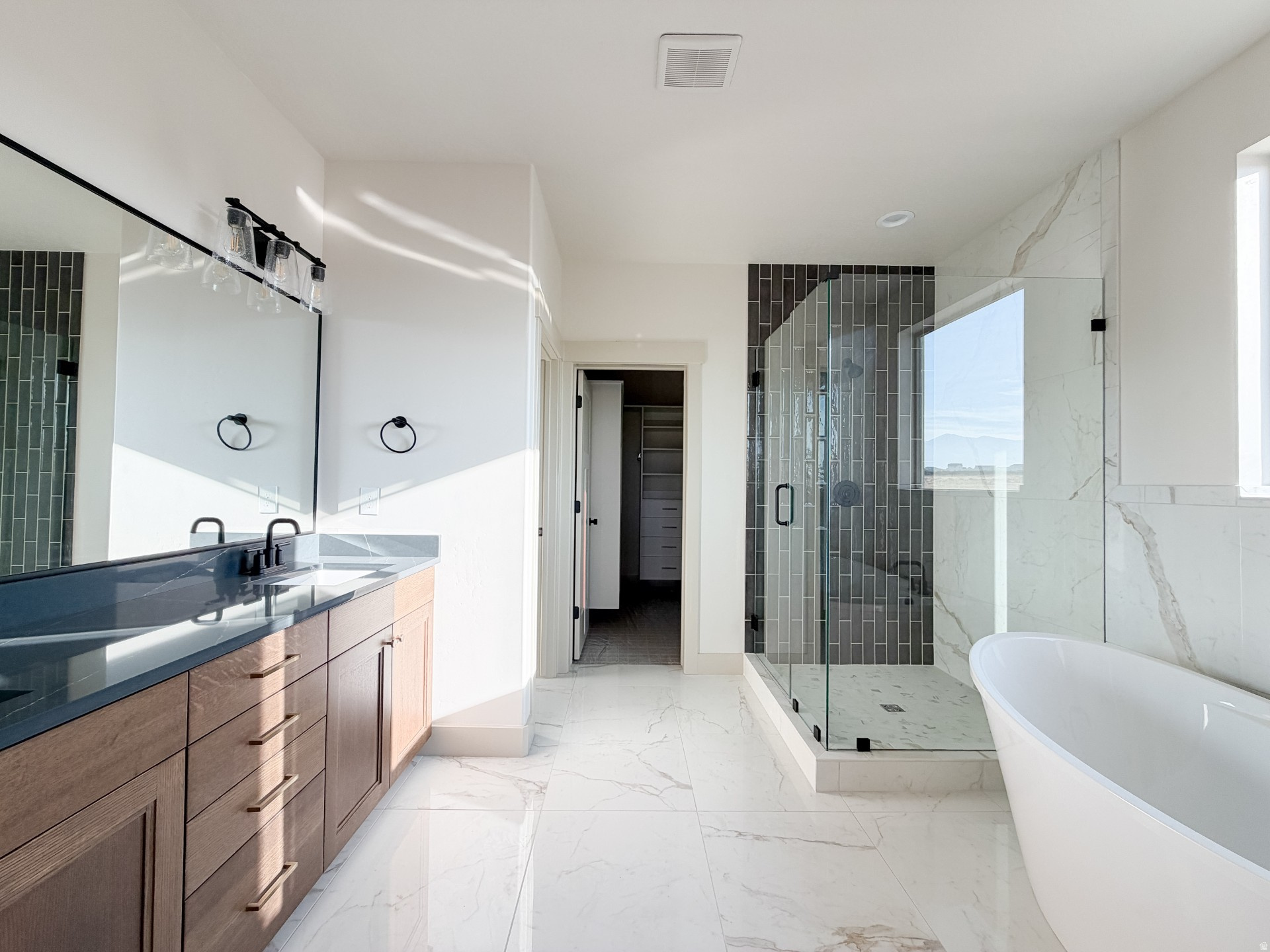 OVERLAKE ESTATES - Residential