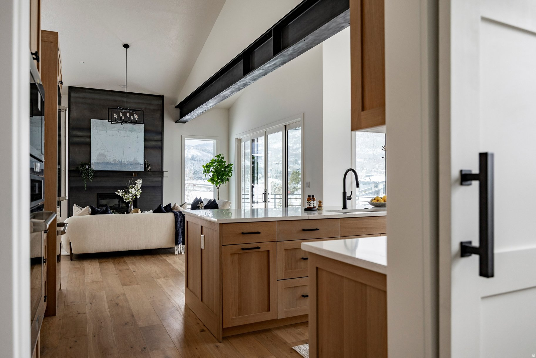 DISCOVERY RIDGE - Residential