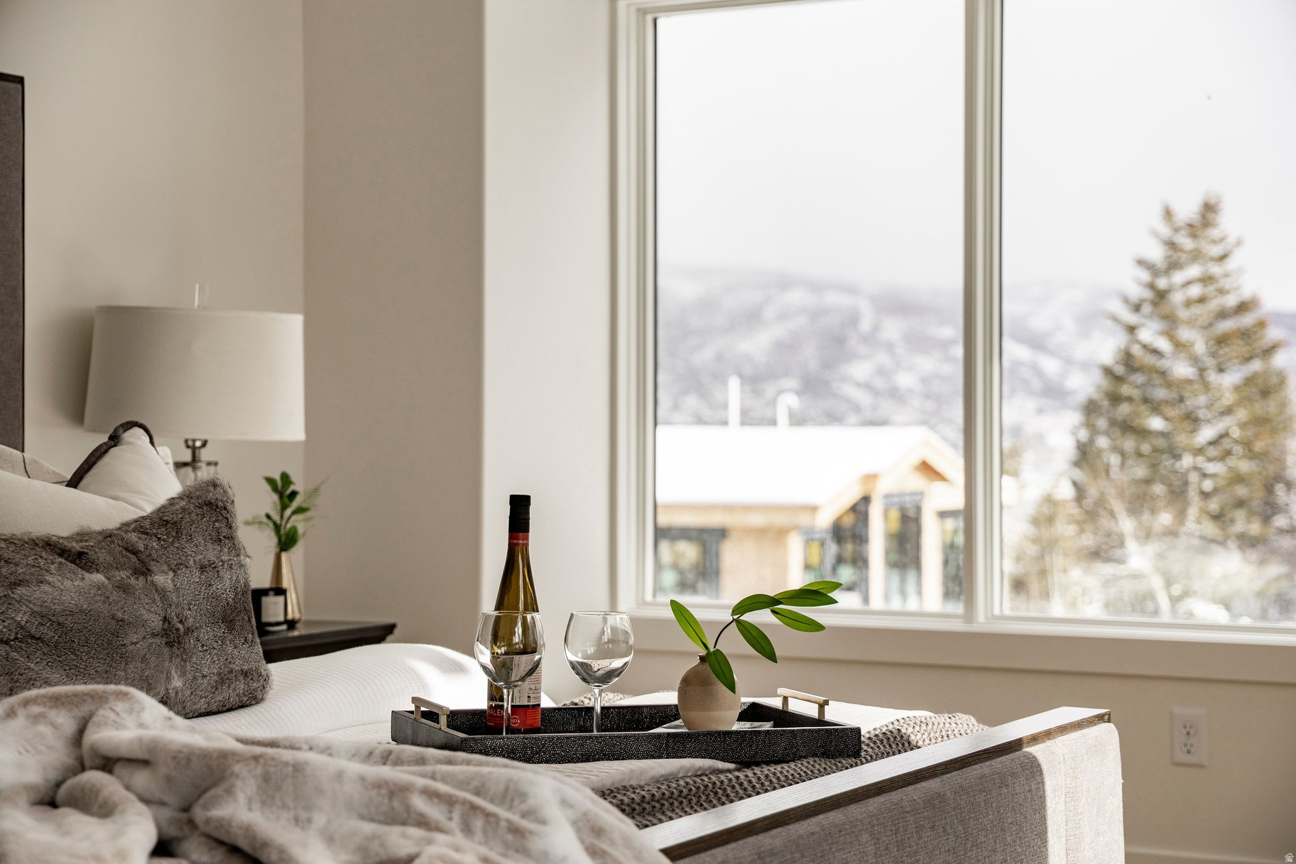 DISCOVERY RIDGE - Residential