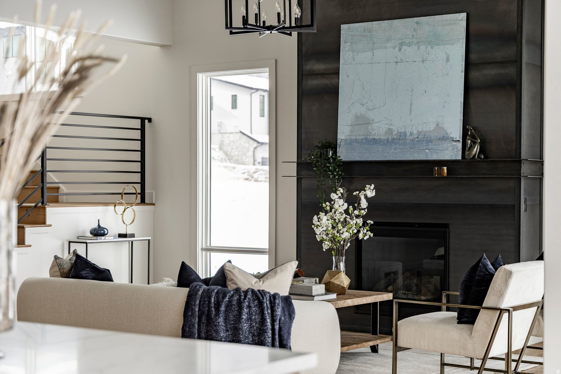 DISCOVERY RIDGE - Residential