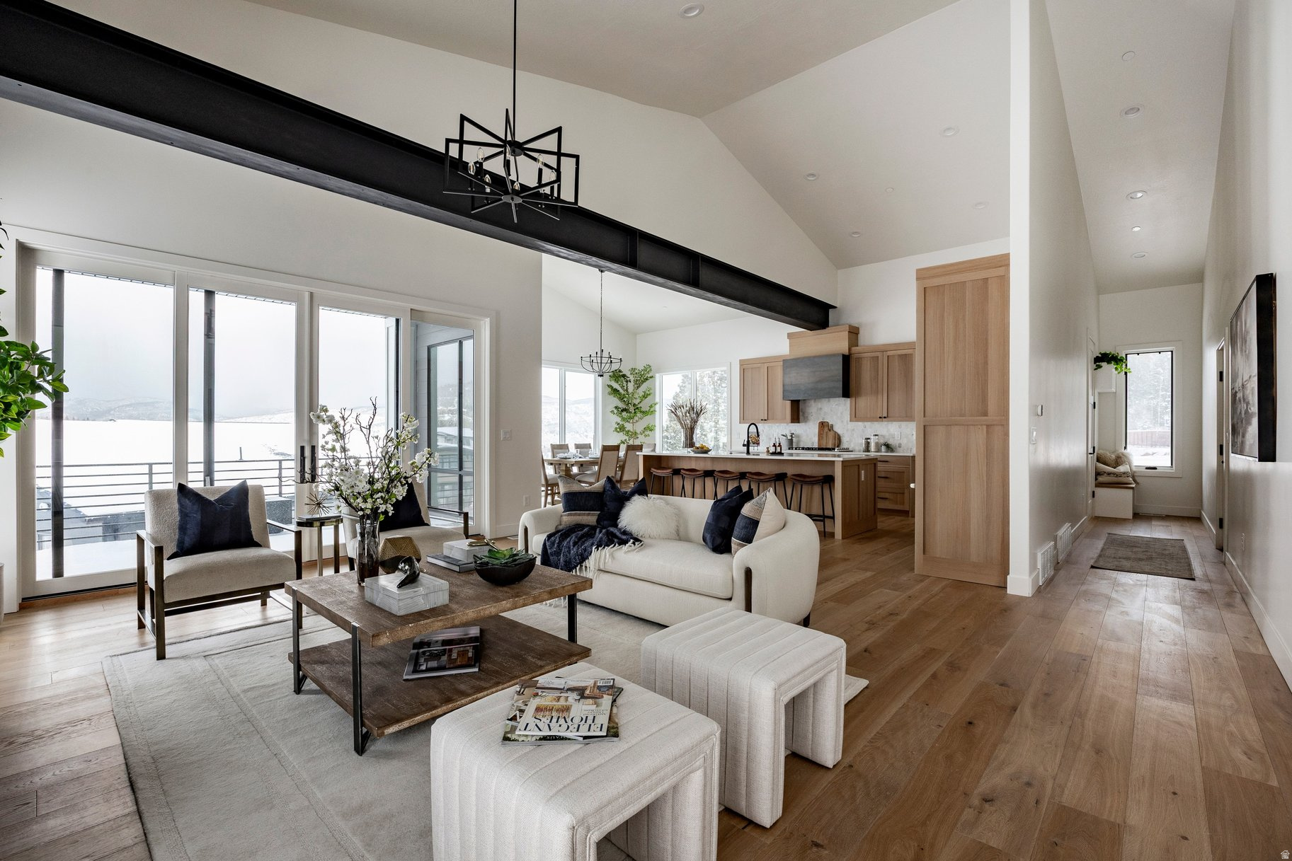 DISCOVERY RIDGE - Residential