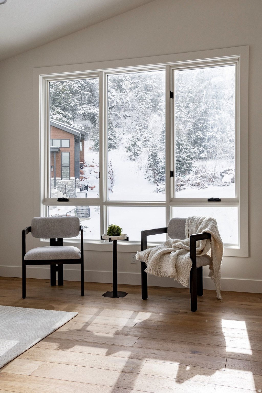 DISCOVERY RIDGE - Residential