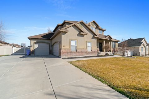 Tiny photo for 4212 W PARK HOLLOW LN, Riverton, UT 84096 (MLS # 2142411)