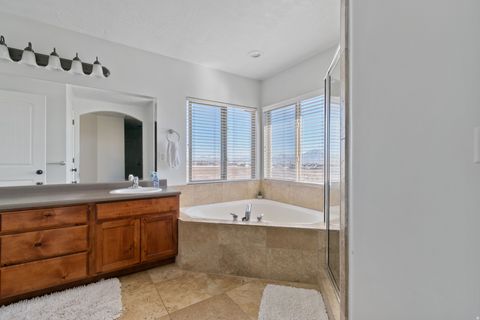 Tiny photo for 4212 W PARK HOLLOW LN, Riverton, UT 84096 (MLS # 2142411)