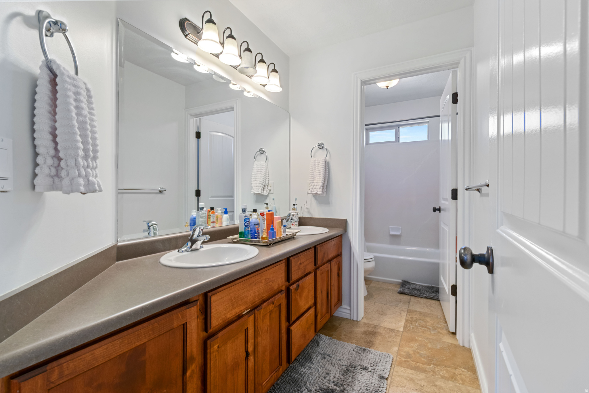 SILVERCREST ESTATES - Residential