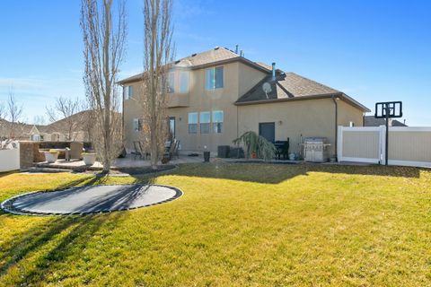 Tiny photo for 4212 W PARK HOLLOW LN, Riverton, UT 84096 (MLS # 2142411)