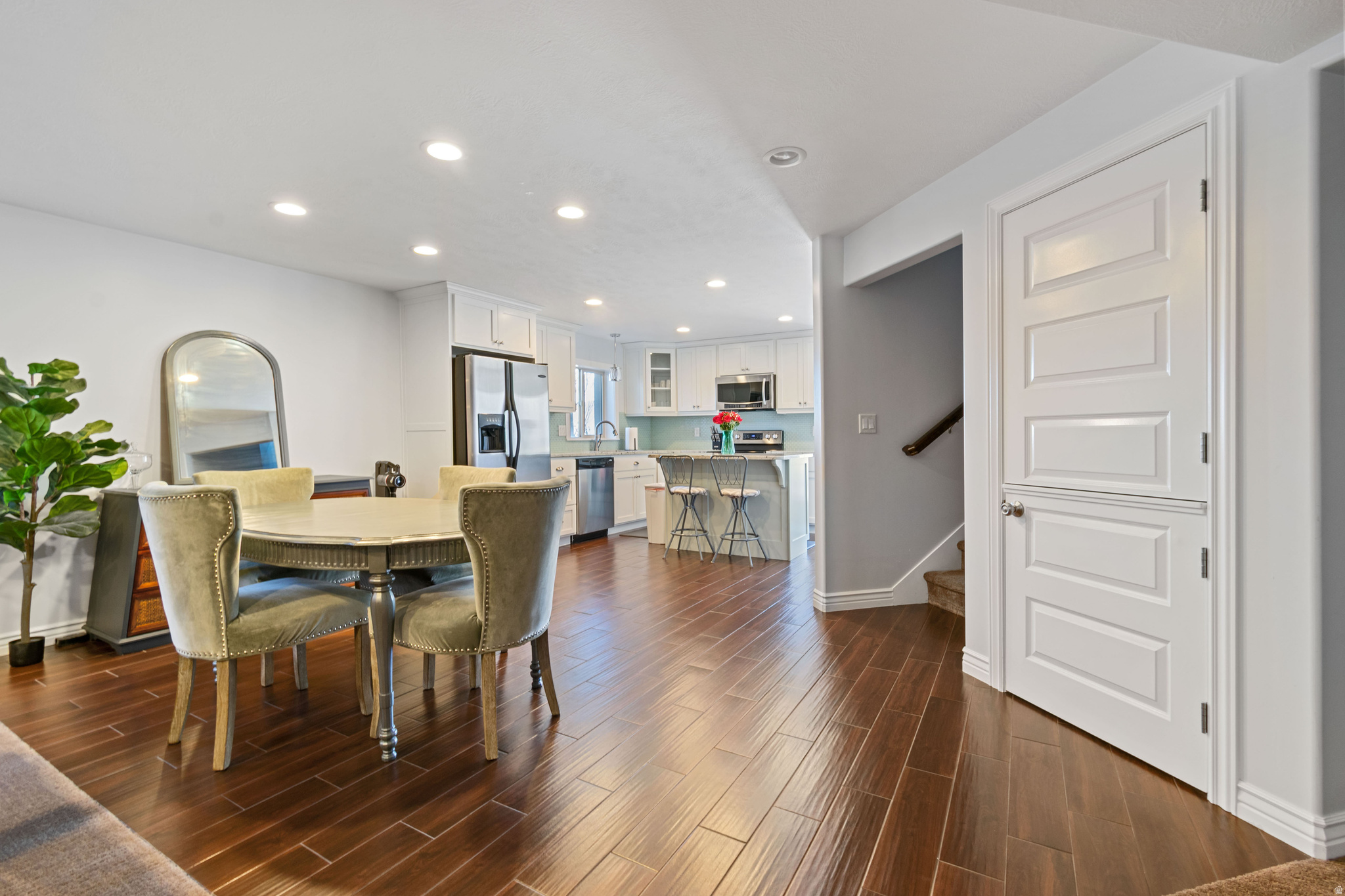 SILVERCREST ESTATES - Residential