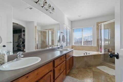 Tiny photo for 4212 W PARK HOLLOW LN, Riverton, UT 84096 (MLS # 2142411)