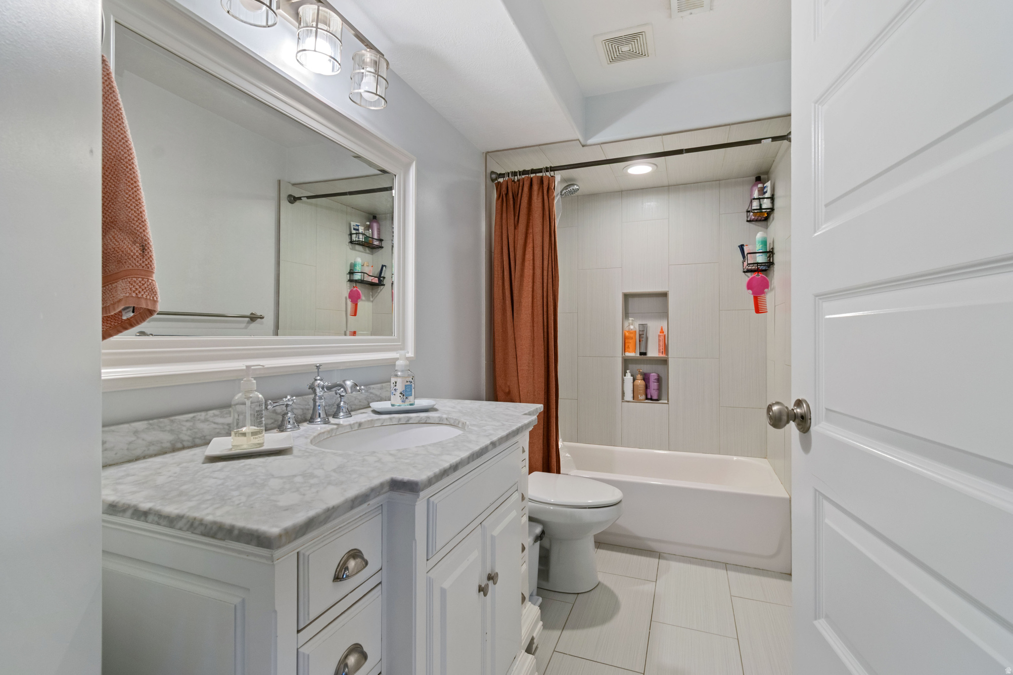 SILVERCREST ESTATES - Residential