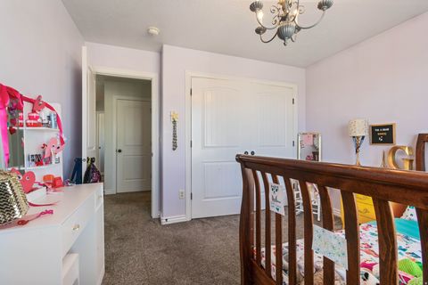 Tiny photo for 4212 W PARK HOLLOW LN, Riverton, UT 84096 (MLS # 2142411)