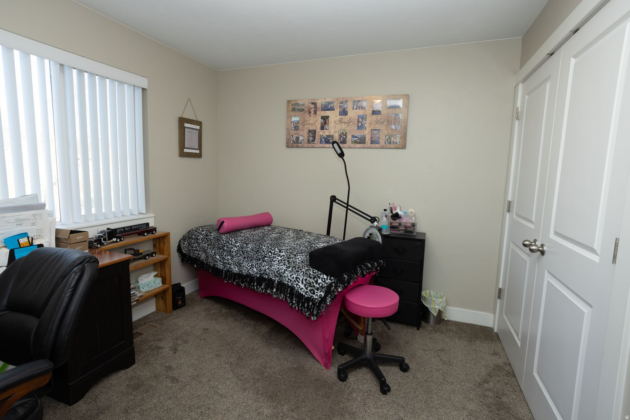 POULSON ESTATES - Residential