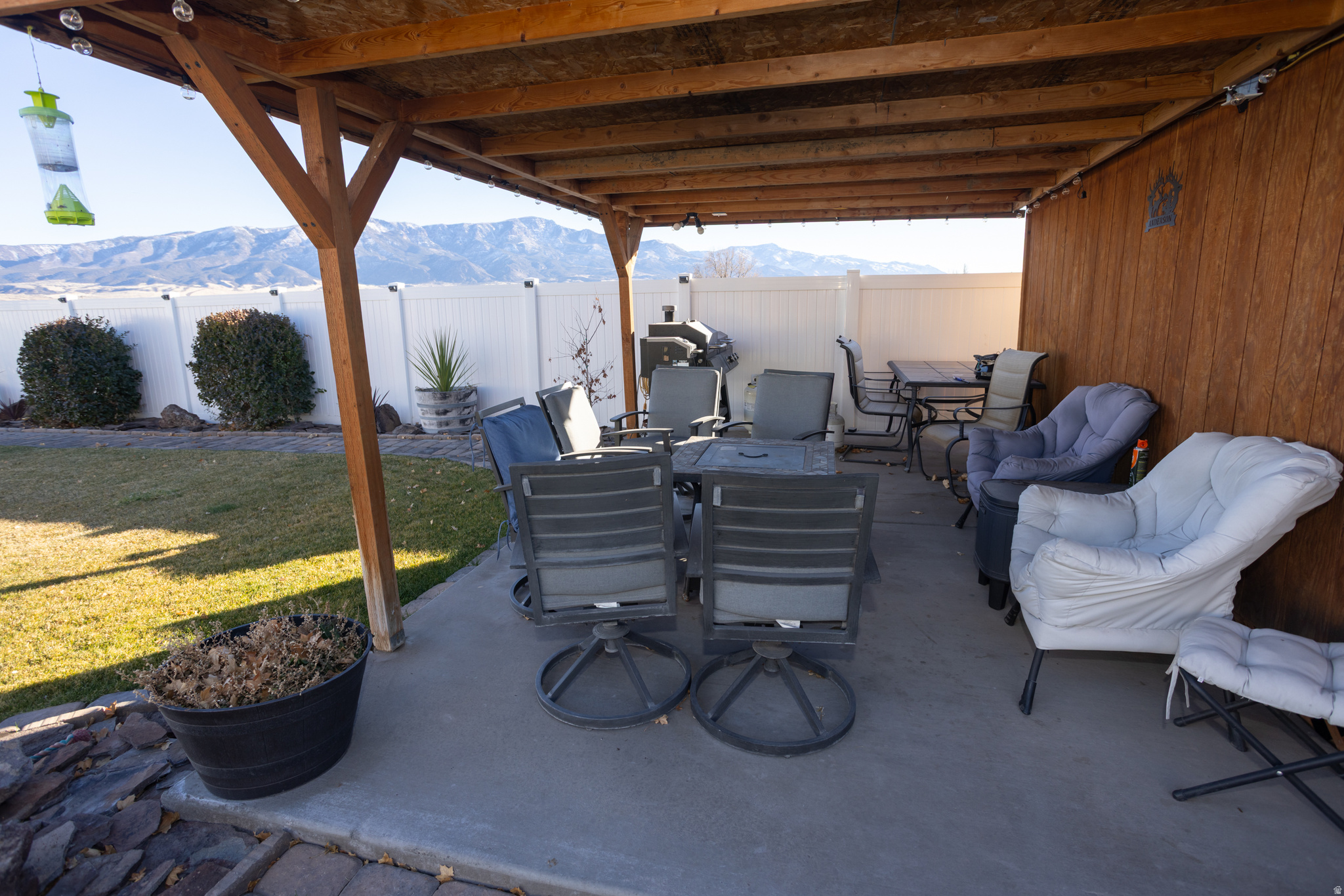 POULSON ESTATES - Residential