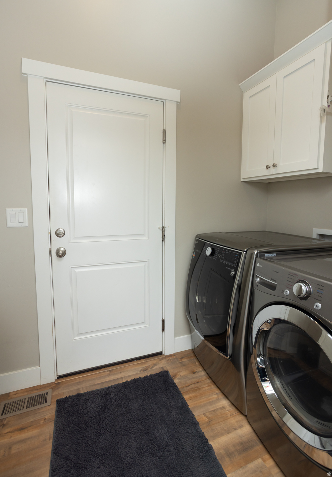 POULSON ESTATES - Residential