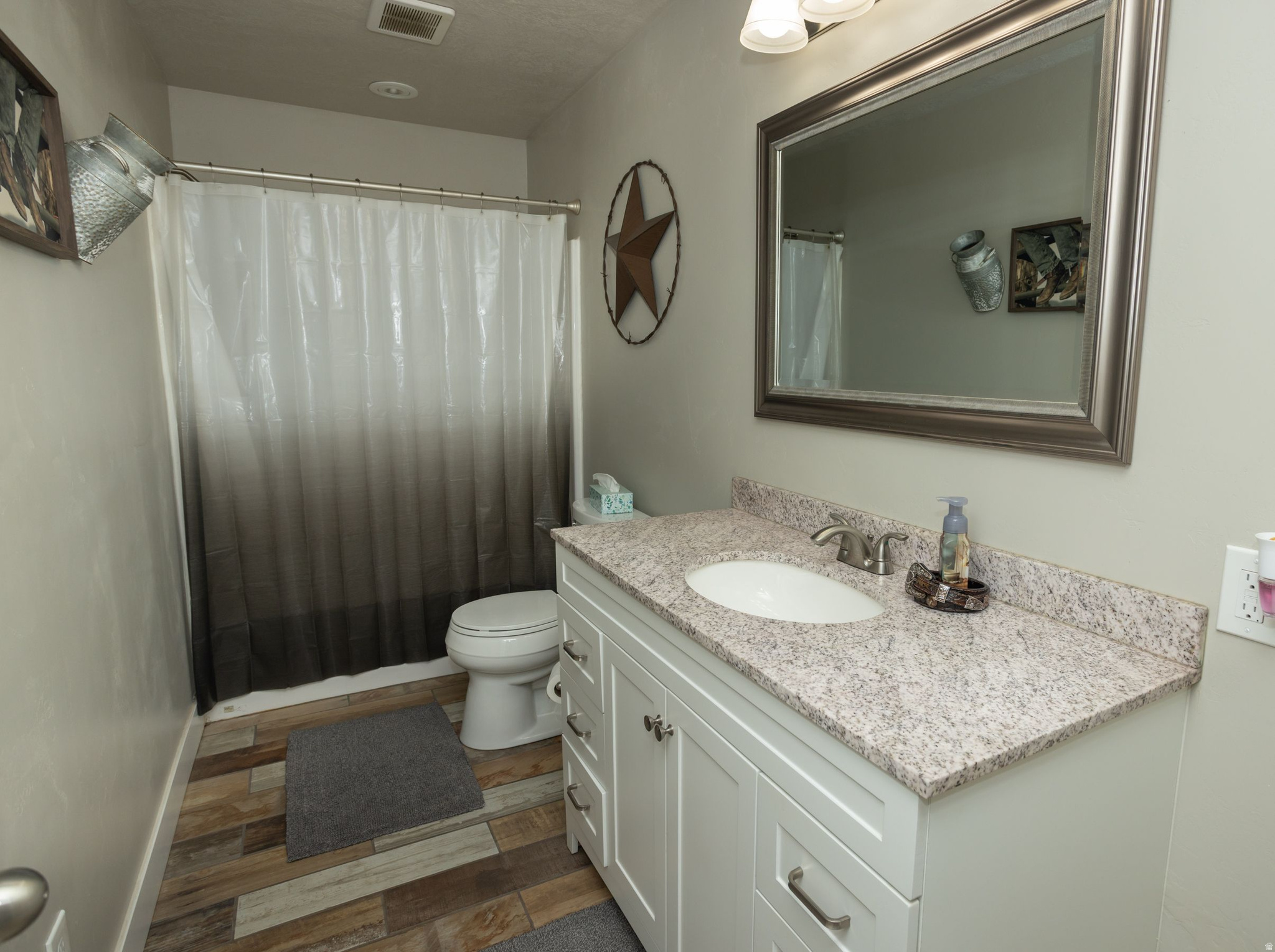 POULSON ESTATES - Residential