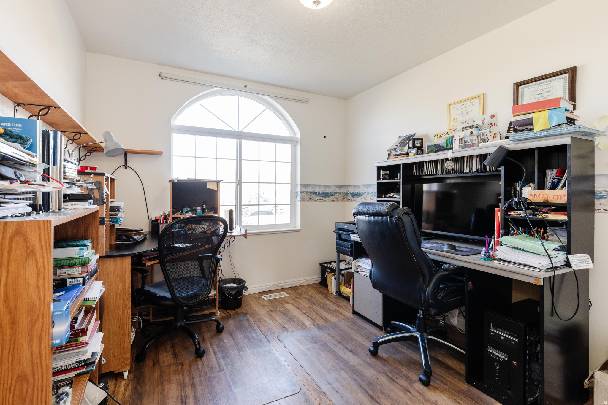 SOUTHRIDGE ACRES - Residential