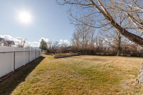 Tiny photo for 1076 E HYRUM BLVD, Hyrum, UT 84319 (MLS # 2129438)