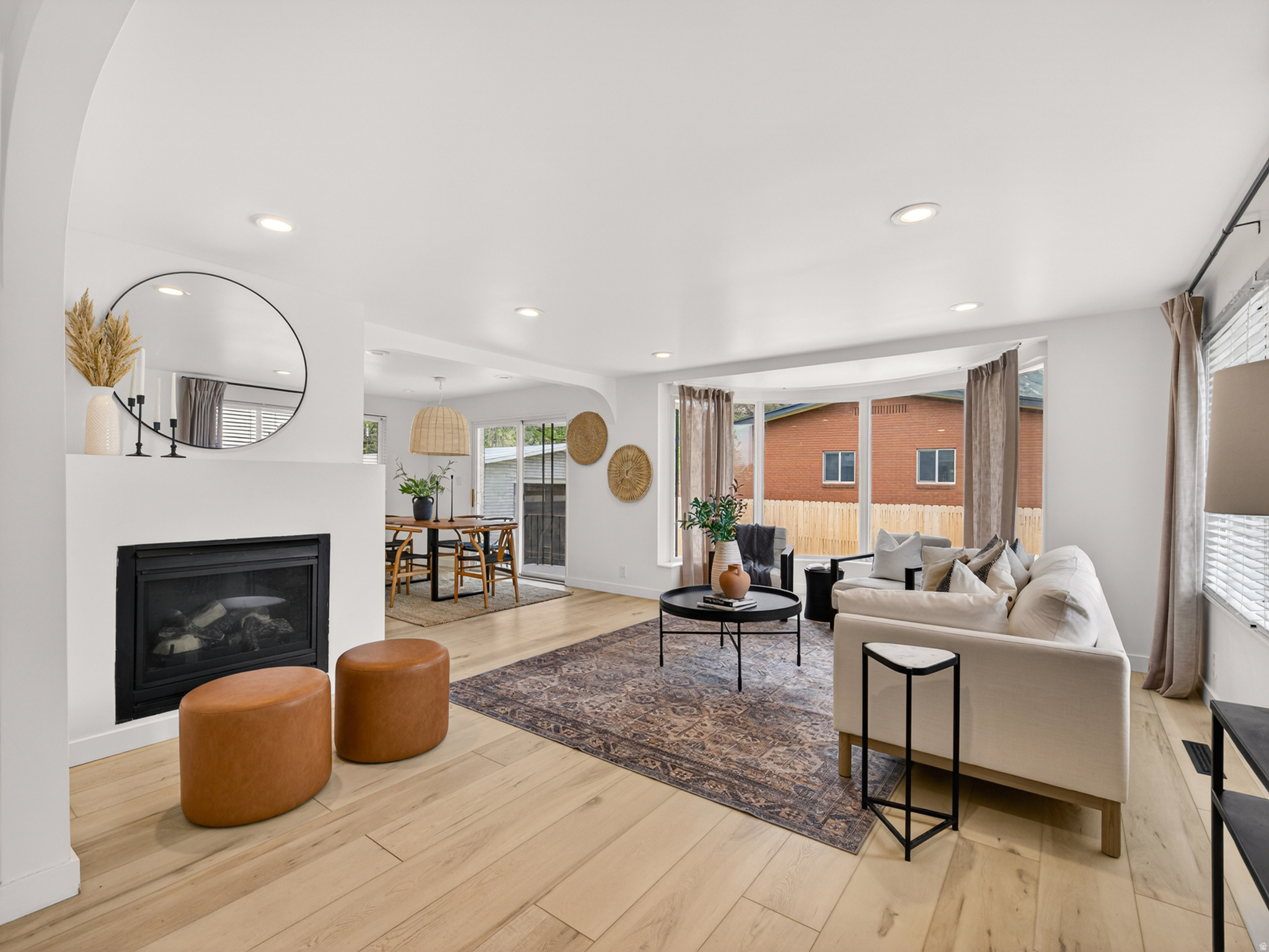 INDIAN HILLS - Residential