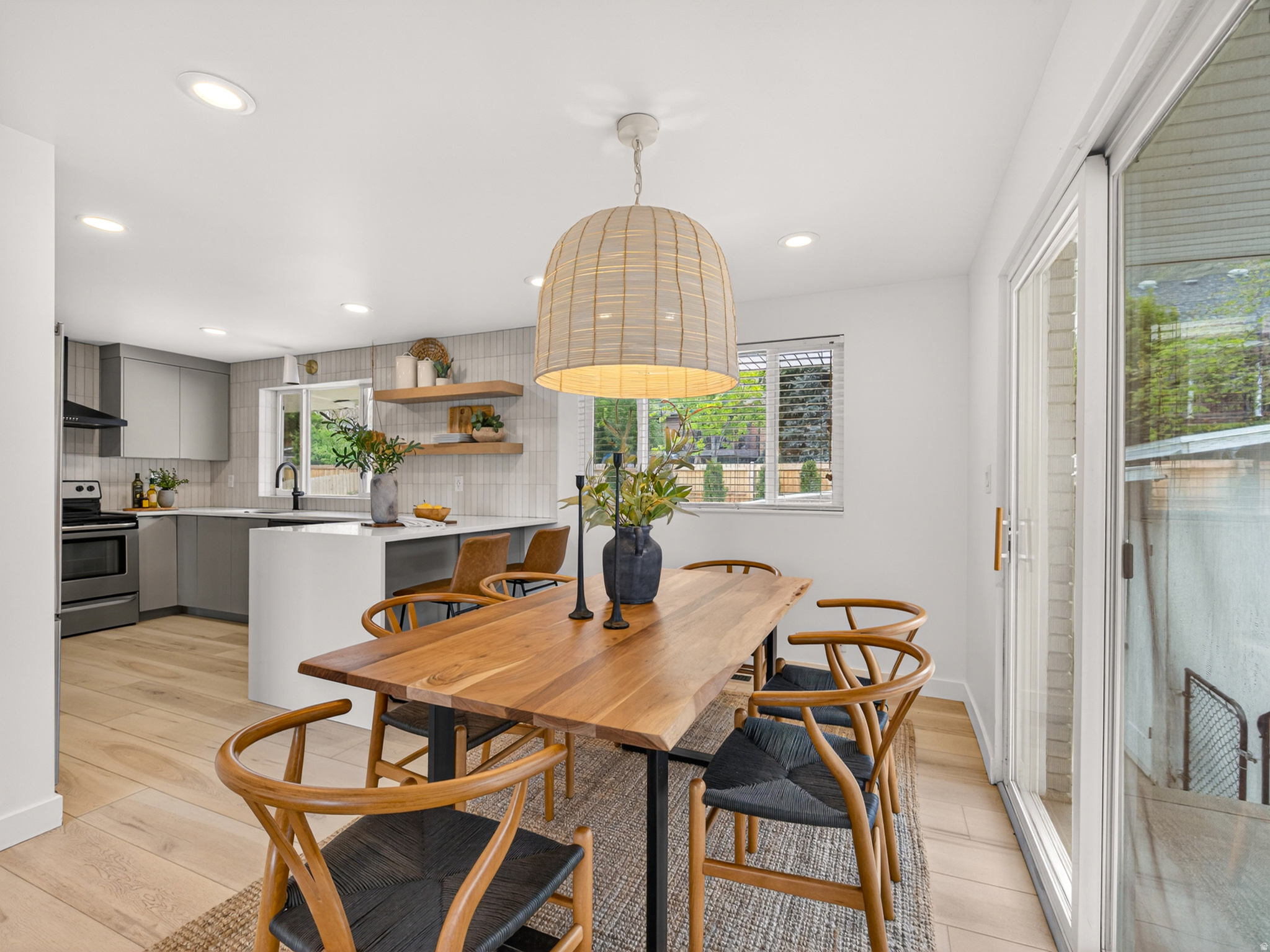 INDIAN HILLS - Residential