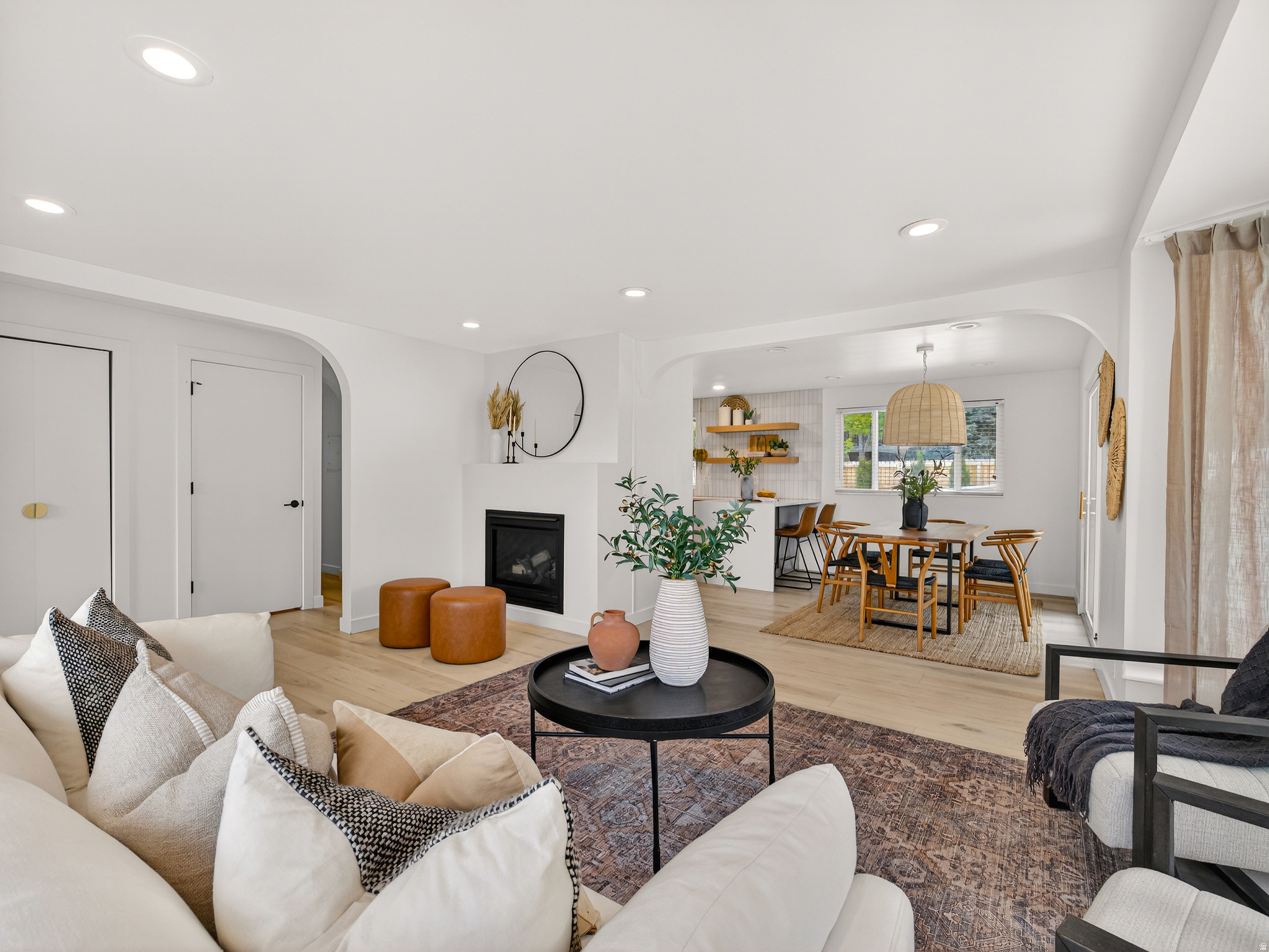 INDIAN HILLS - Residential