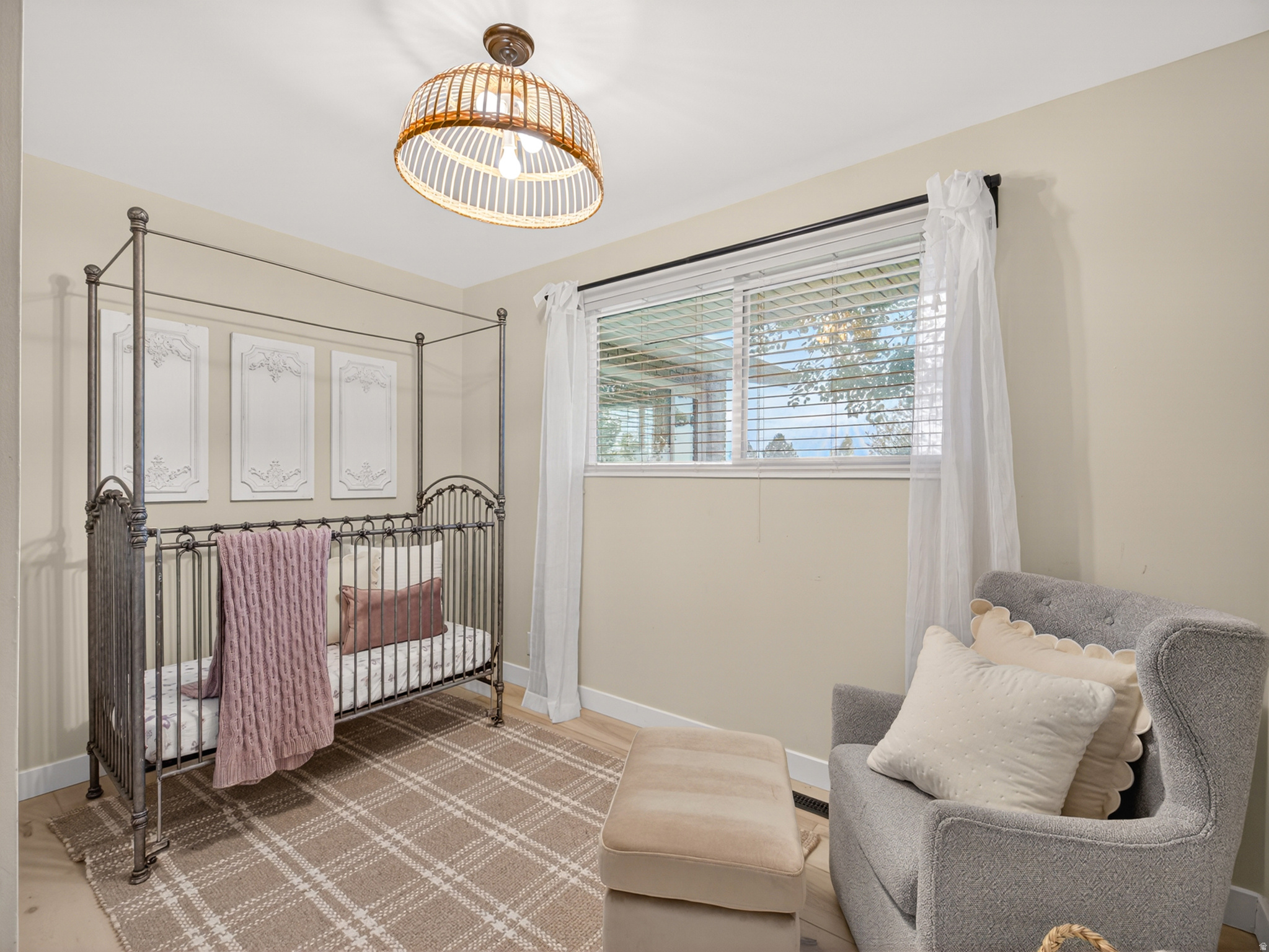 INDIAN HILLS - Residential