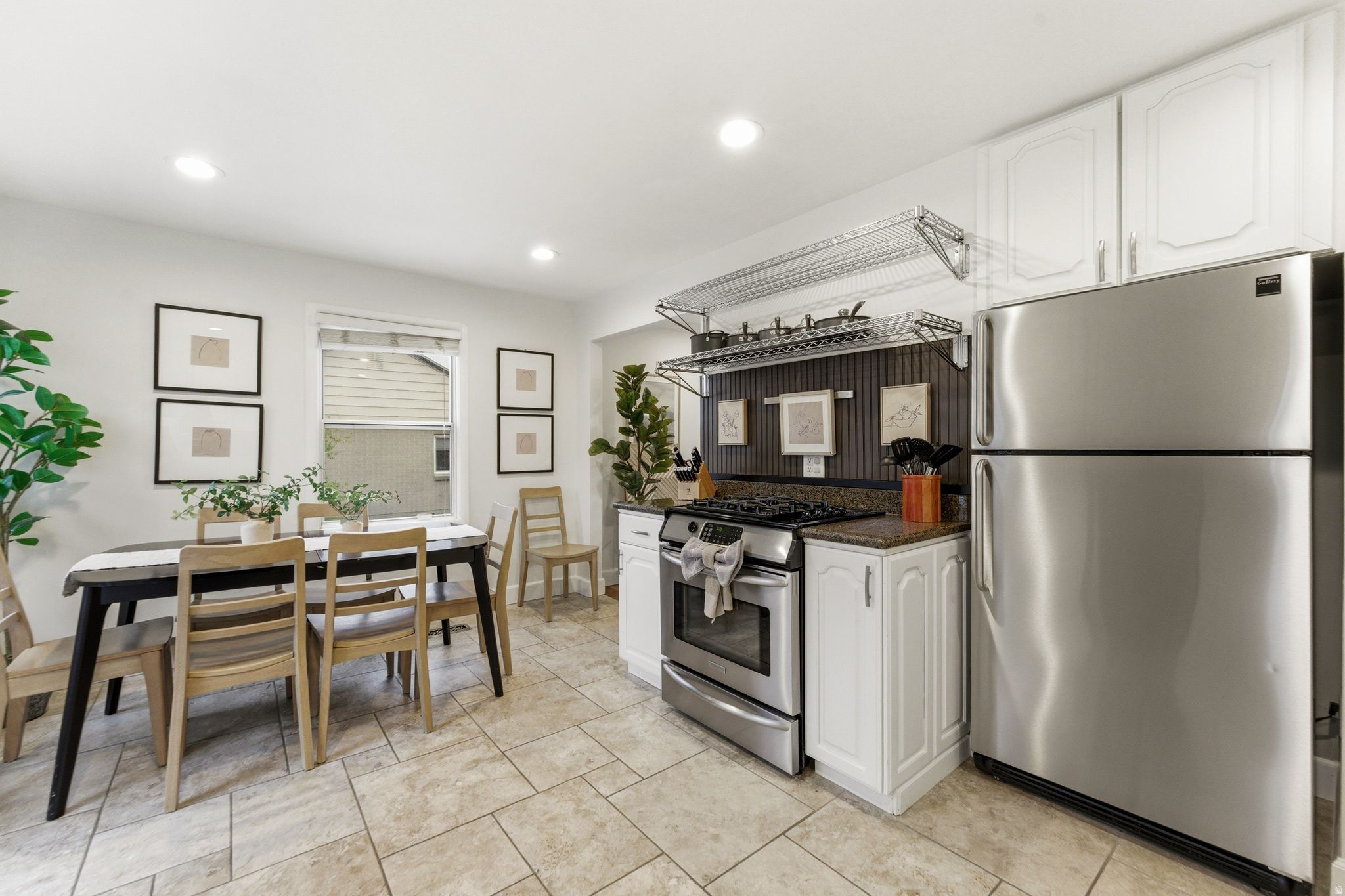 LAKEVIEW HEIGHTS AMD - Residential