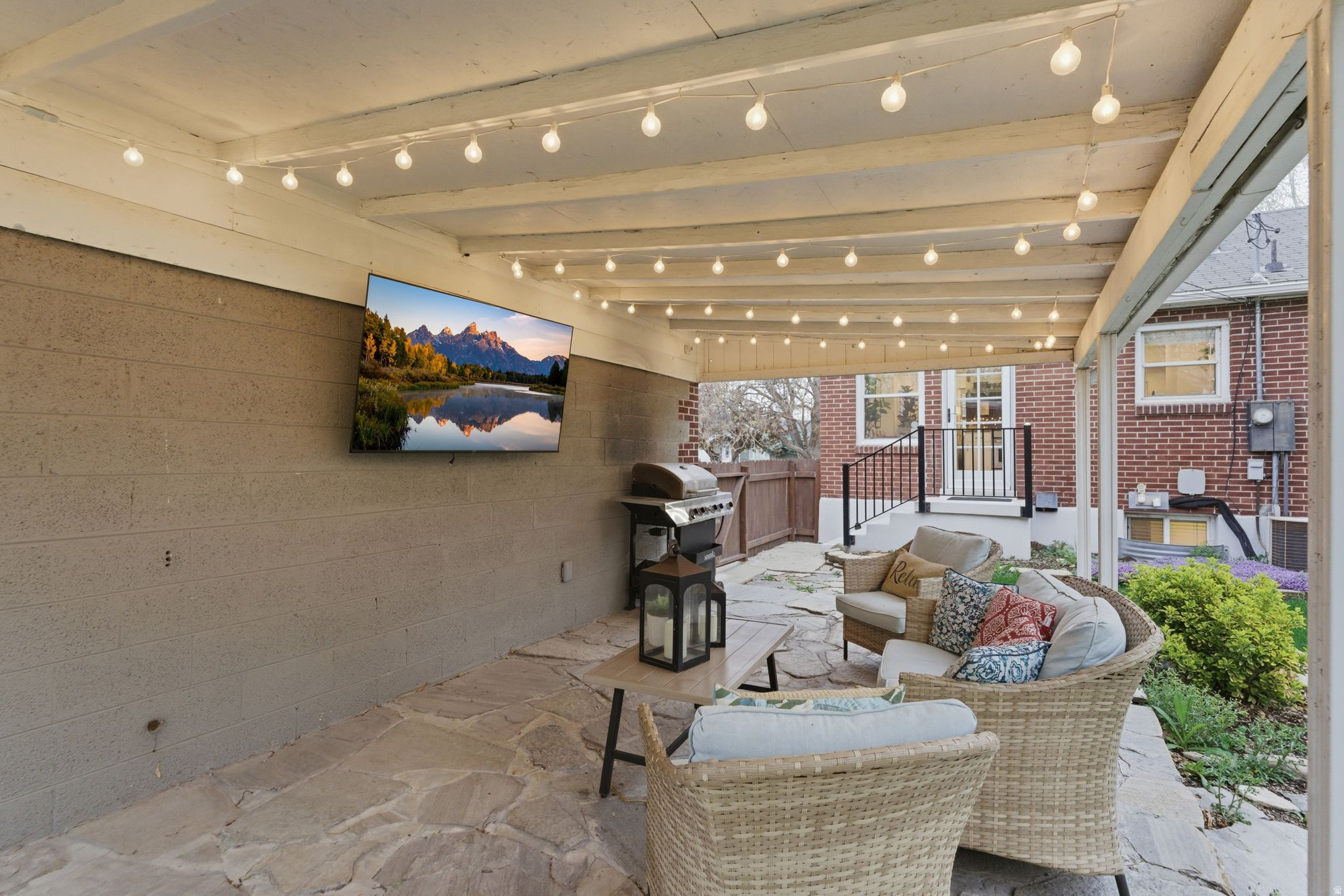 LAKEVIEW HEIGHTS AMD - Residential