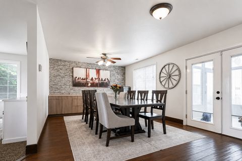 Tiny photo for 1756 N 2615 W, Clinton, UT 84015 (MLS # 2158630)