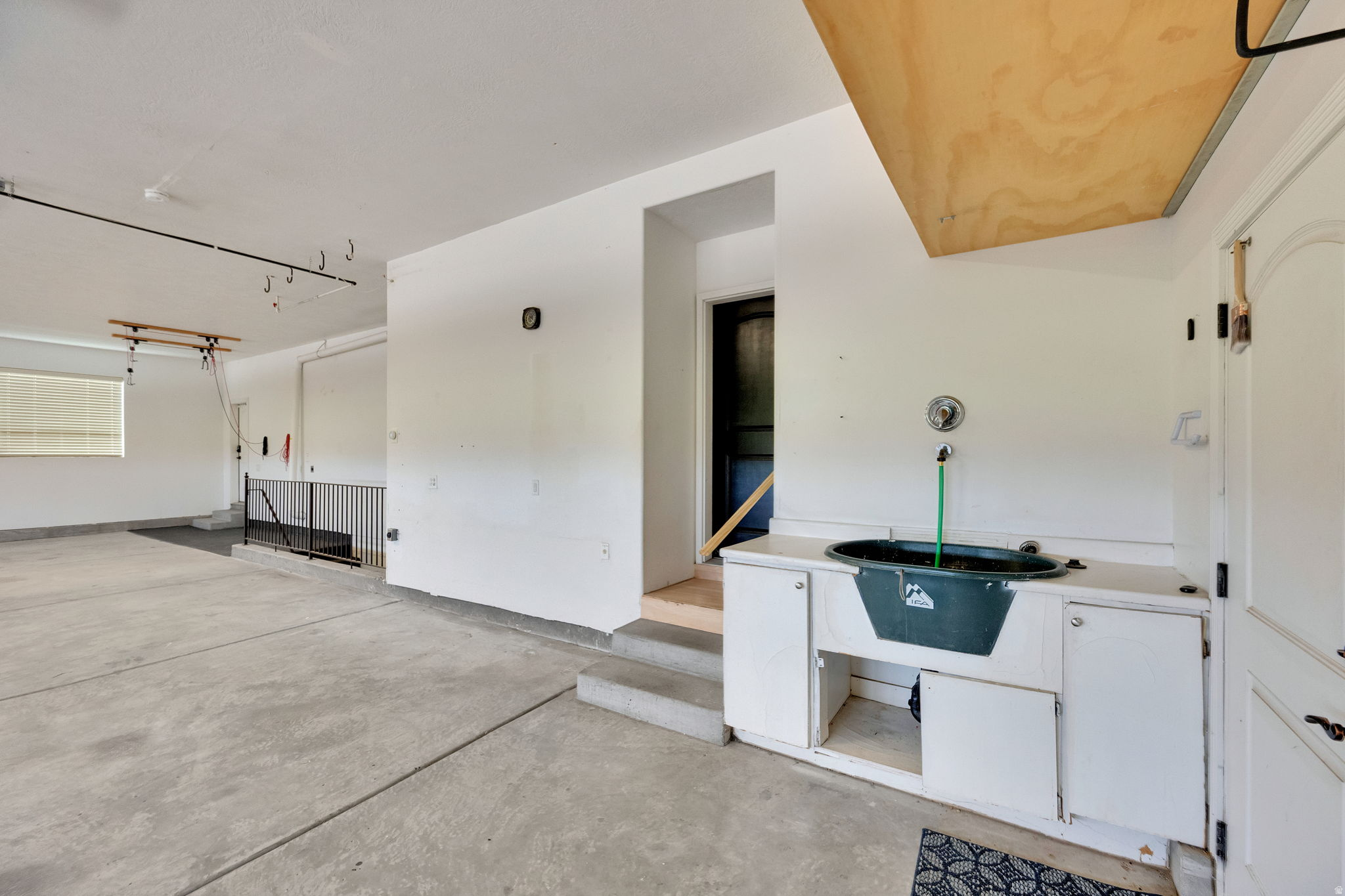 LINCOLN ESTATES # 5 - Residential