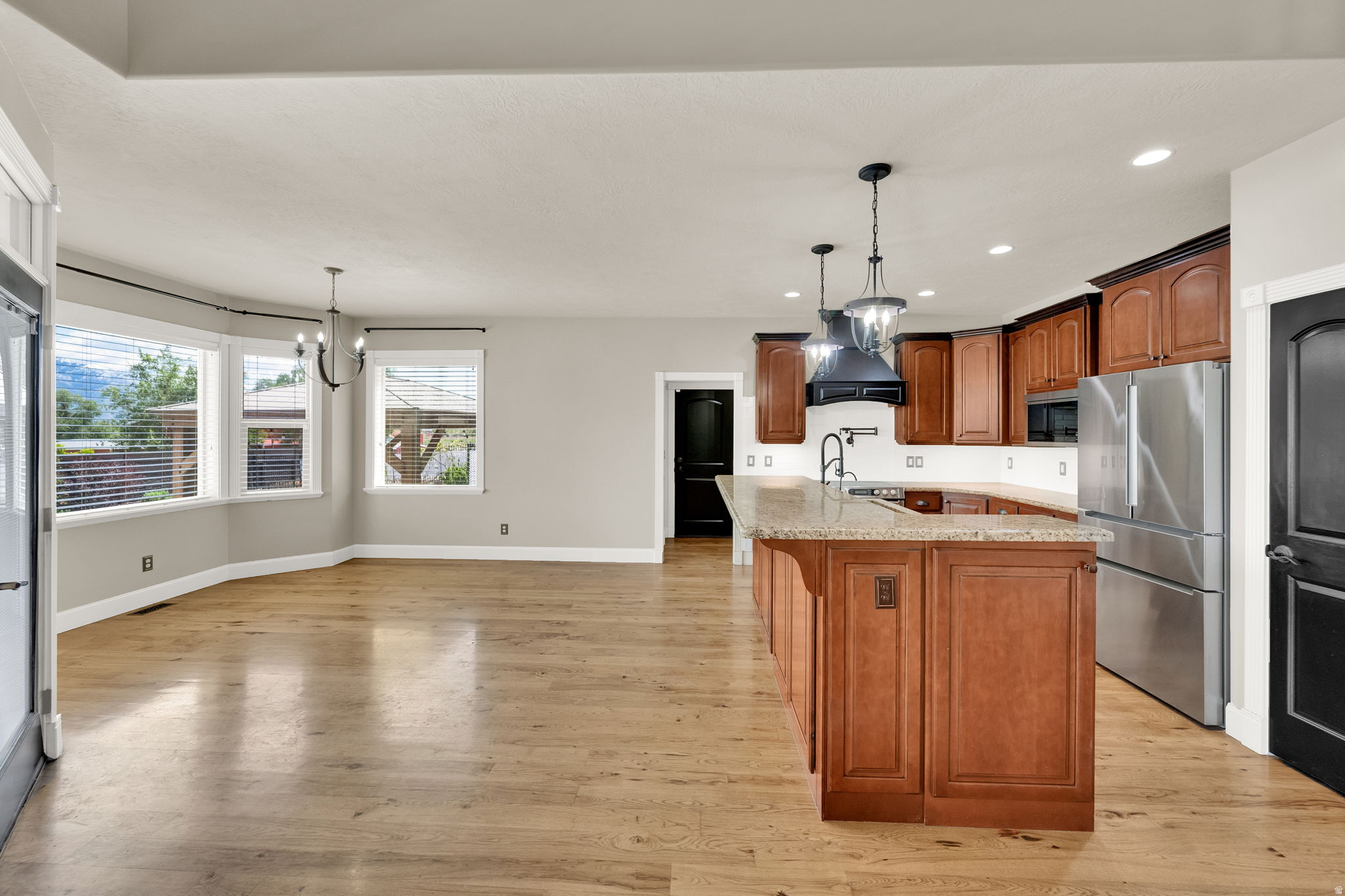 LINCOLN ESTATES # 5 - Residential